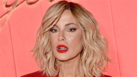 Kate Beckinsale Turns Heads In Her New Blonde Bob.
